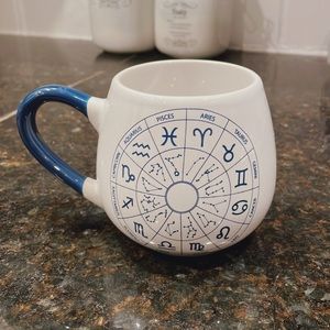 NWT never used zodiac mug